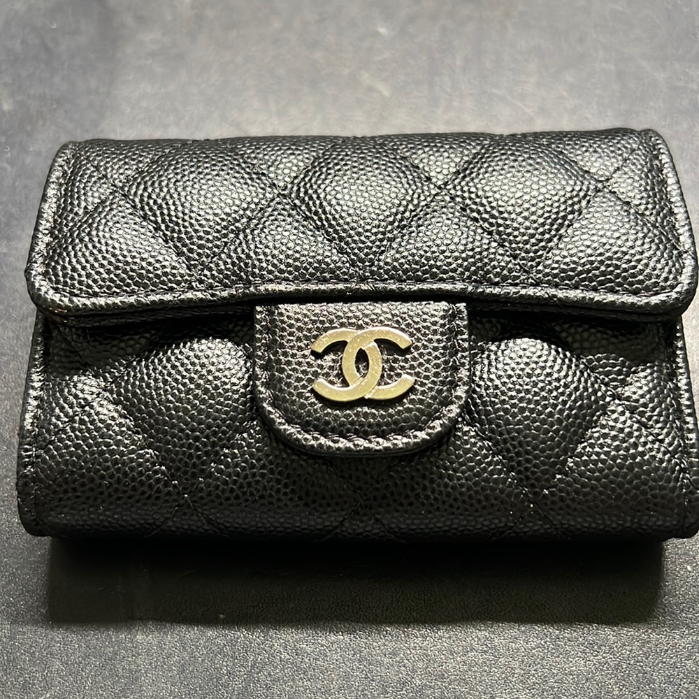 Chanel O-Key Holder (4-keys)